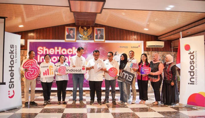 SheHacks 2025 Hadir di Nias: Indosat Dorong Perempuan UMKM Jadi Technopreneur Tangguh